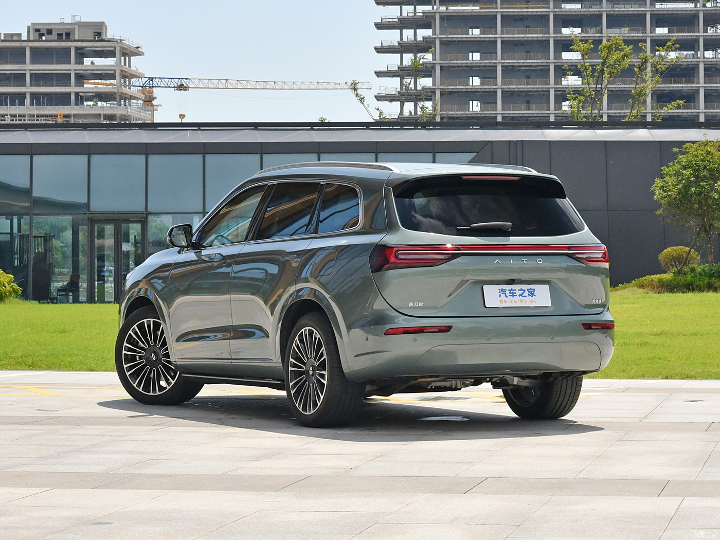 AITO M7